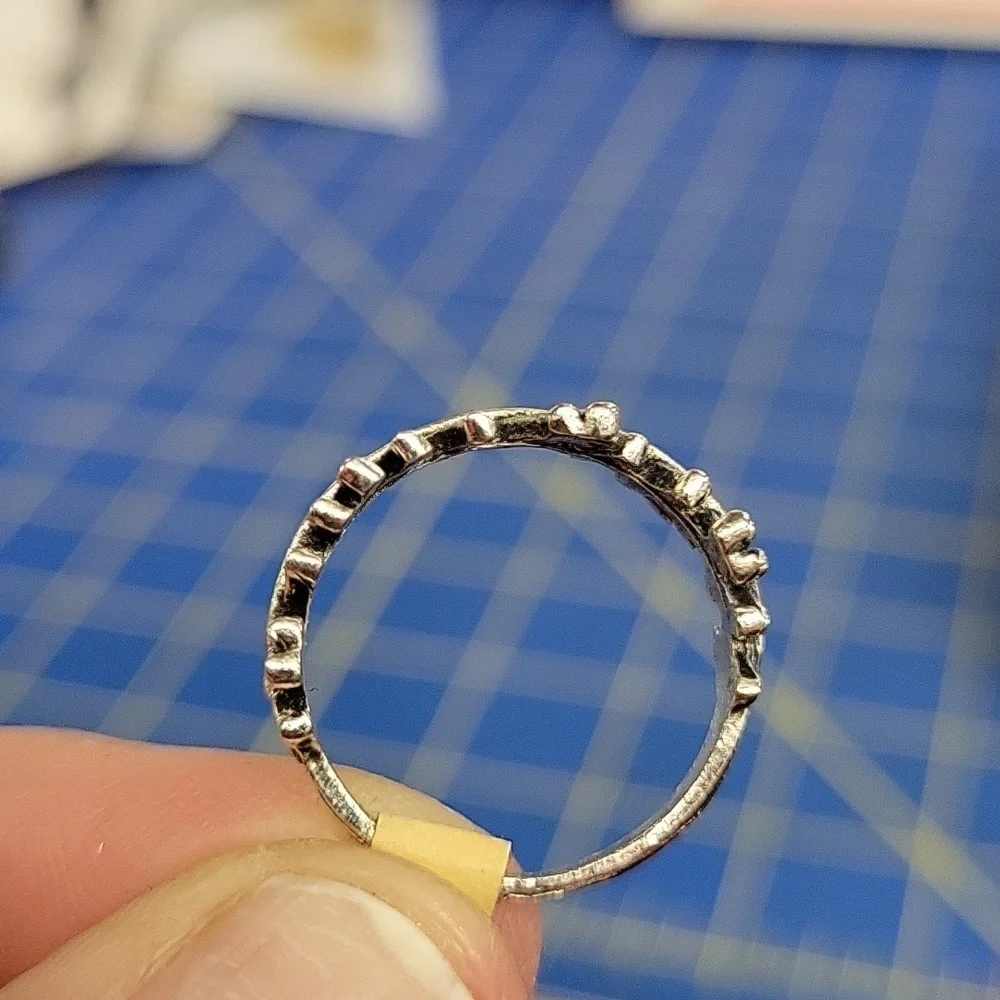 Vine Silver Tone Ring Size 7.5 - Picture 3 of 3